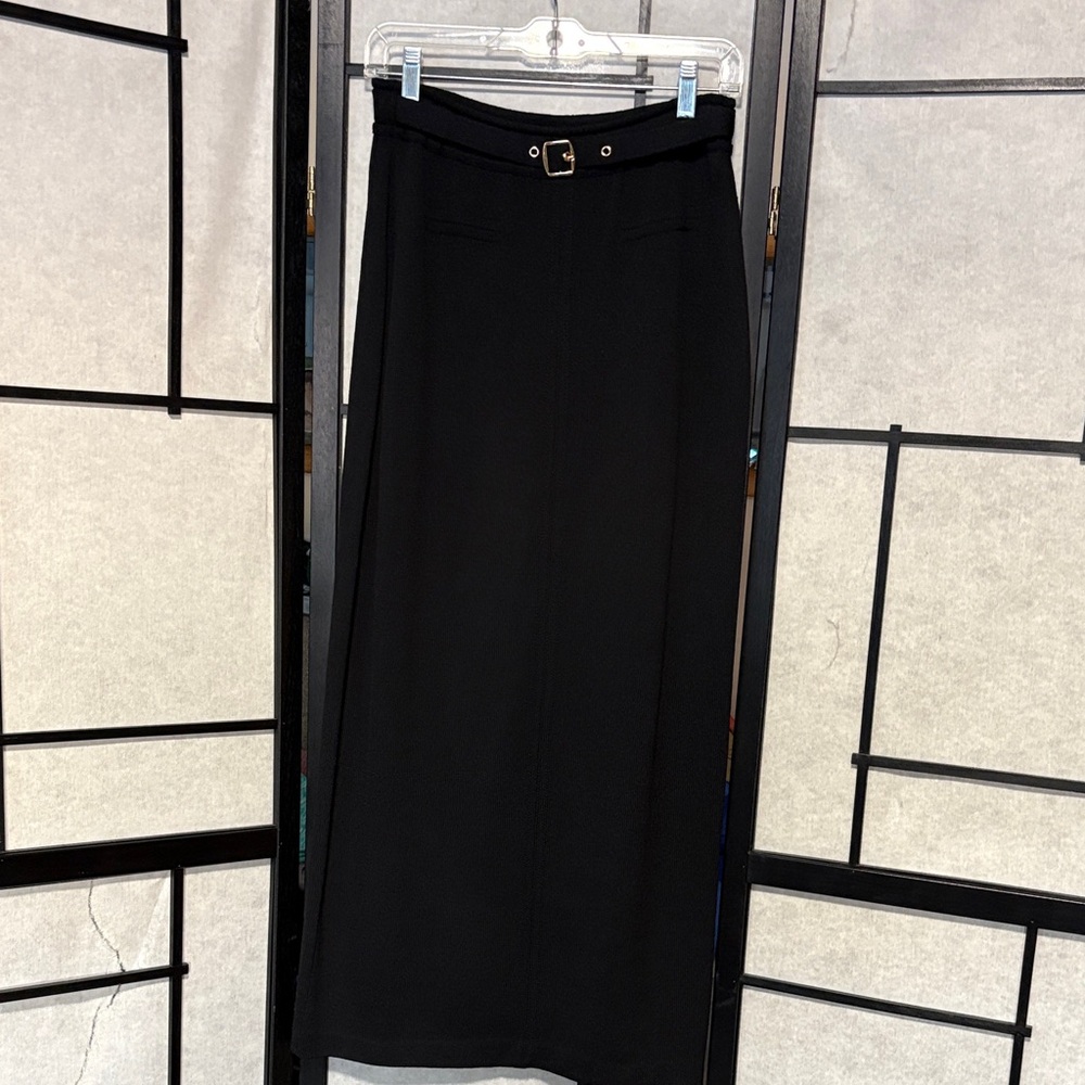 St. John Sport Elegant Black Maxi Skirt